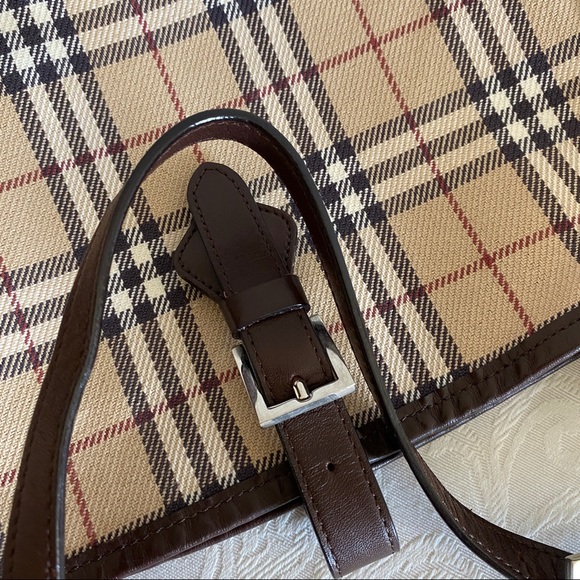 Burberry check canvas shoulder bag - Picture 11 of 11